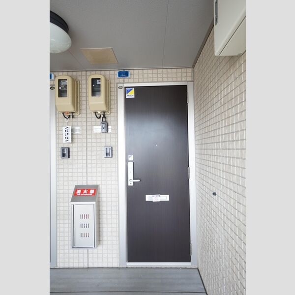 エントランス (エントランス)