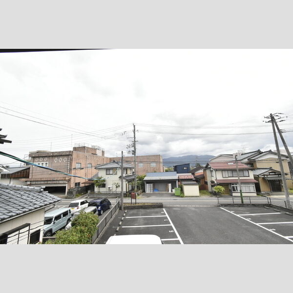 現地周辺 (バルコニーからの眺望)