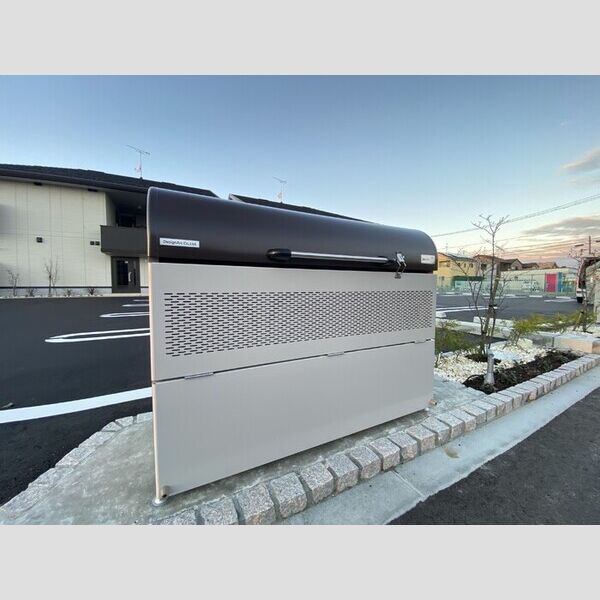 現地周辺 (ゴミステーション)
