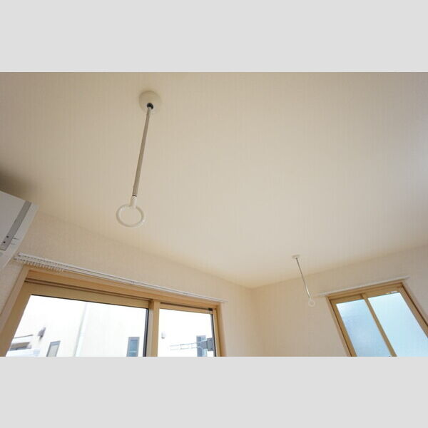 その他 (室内物干し)