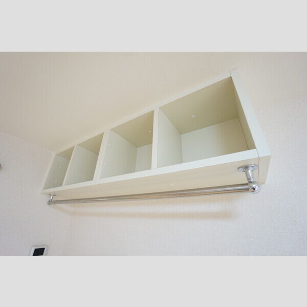 その他 (吊り棚)