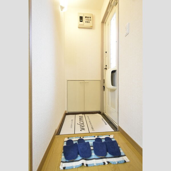 玄関 (玄関)