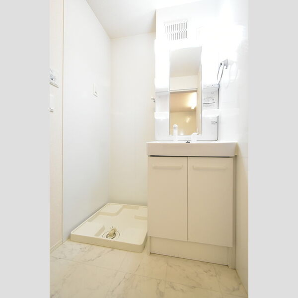 洗面所 (洗面所)