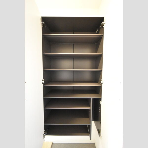 収納 (シューズボックス)