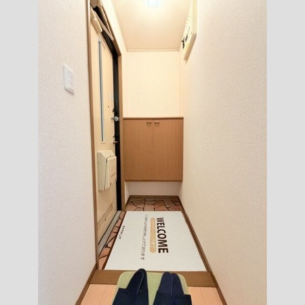 玄関 (玄関)