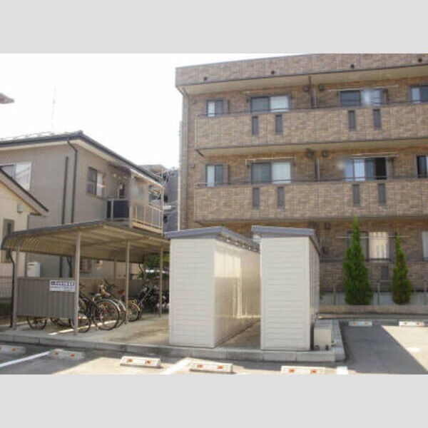 その他 (駐輪場・外部物置)