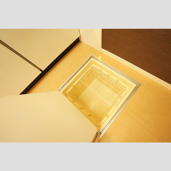 収納 (キッチン　床下収納)