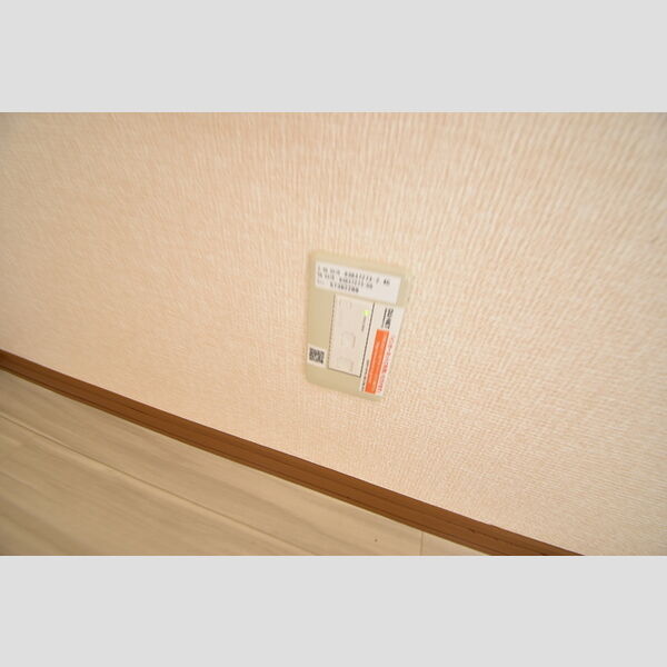 その他 (インターネット無料)