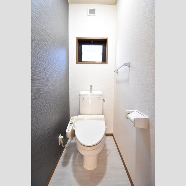 トイレ (温水洗浄便座)