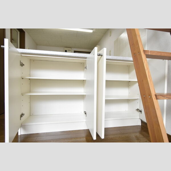 収納 (キッチン裏　収納)