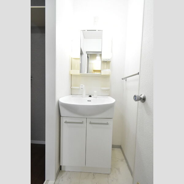 洗面所 (洗面台)