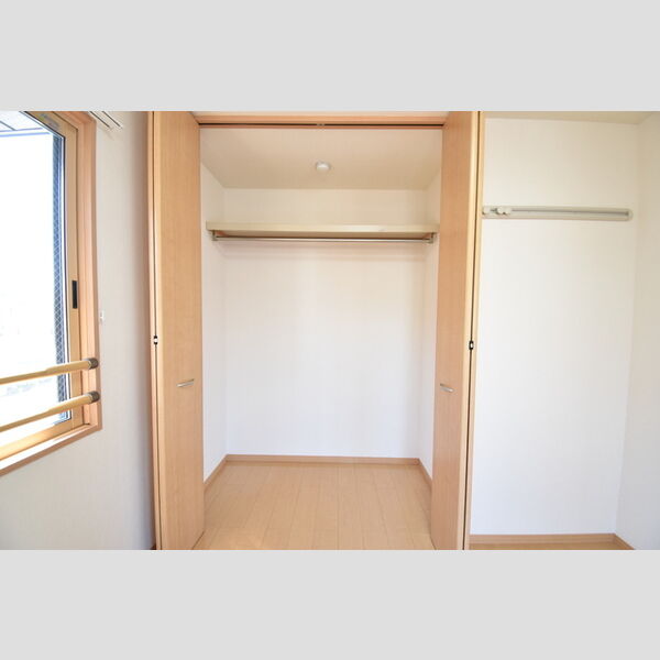 収納 (クローゼット)