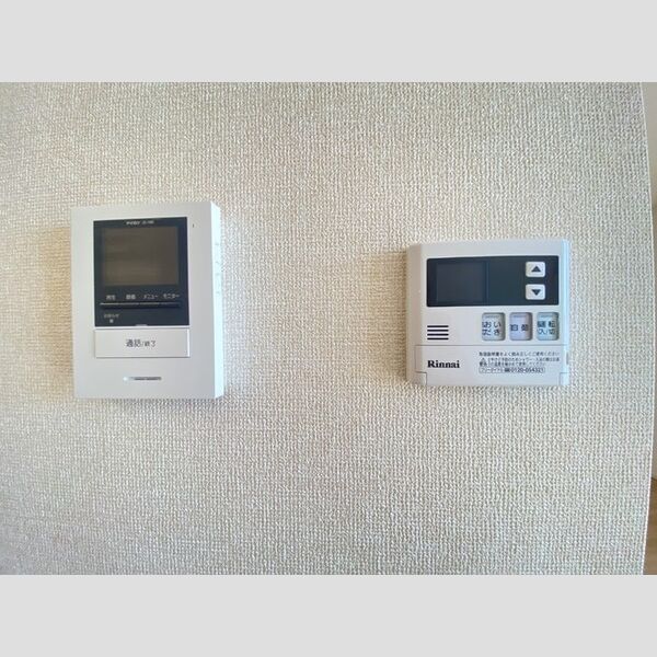 その他設備 (TVインターフォン&給湯器モニター)