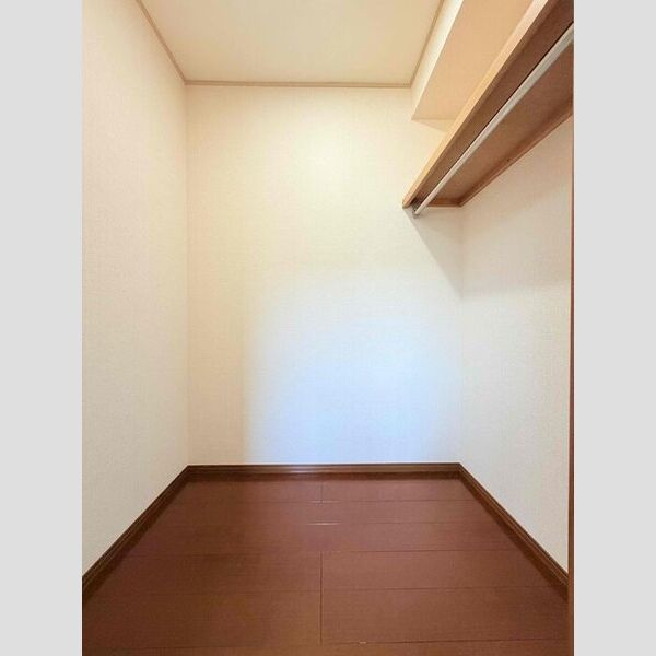 収納 (収納)