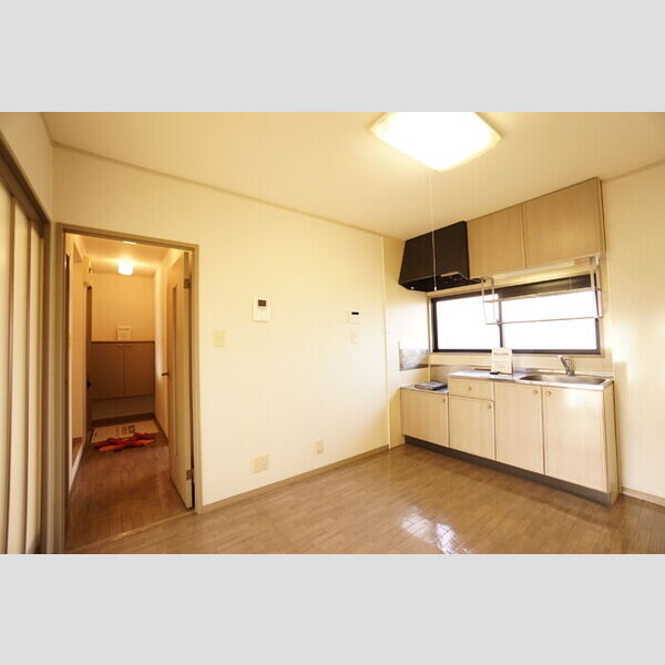 居室・リビング (DK)