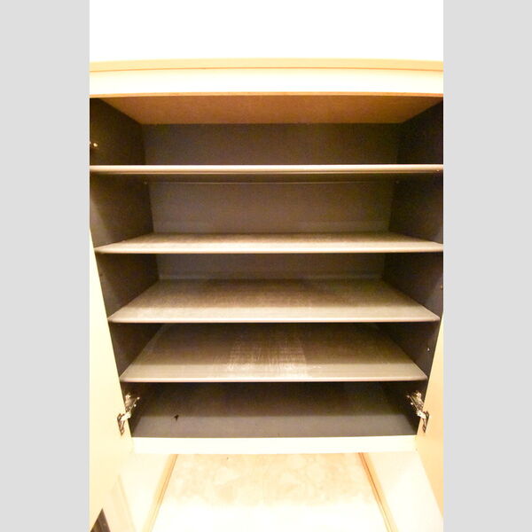 玄関 (シューズボックス)