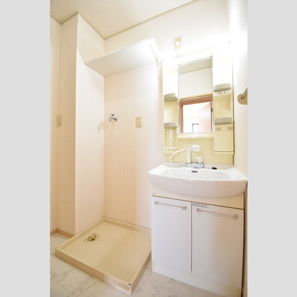 洗面所 (洗面室)