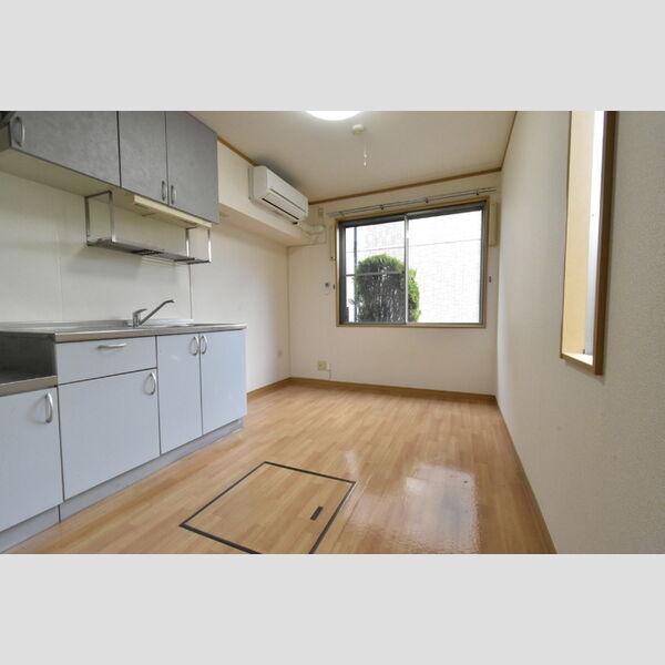 居室・リビング (DK)