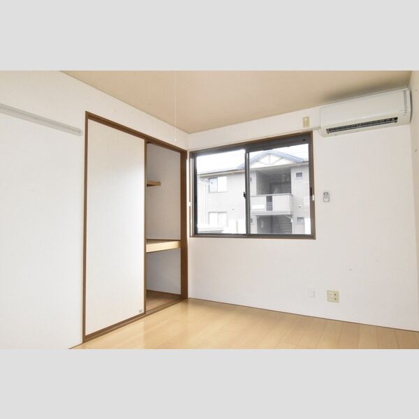 居室・リビング (洋室)