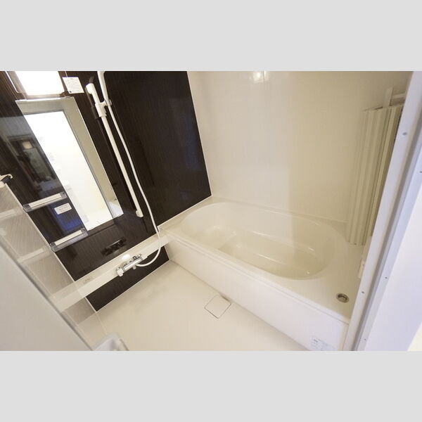 バス (追い焚き付き一坪風呂)