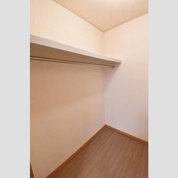 収納 (洋室　ウォークインクローゼット)