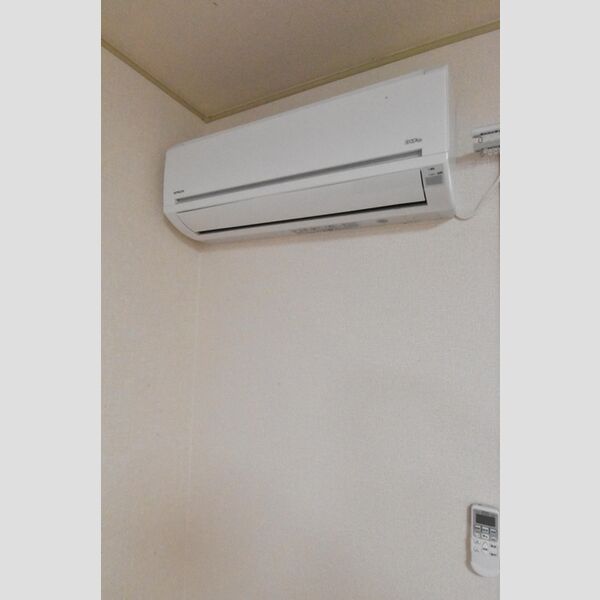 その他設備 (エアコン)