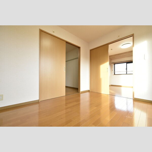 居室・リビング (洋室①)