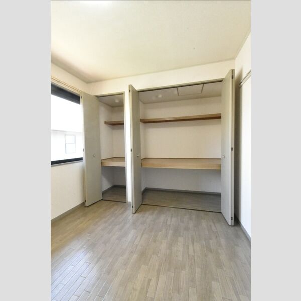 収納 (クローゼット)