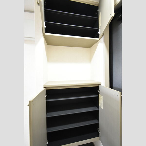 収納 (シューズボックス)