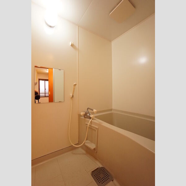 バス (浴室)