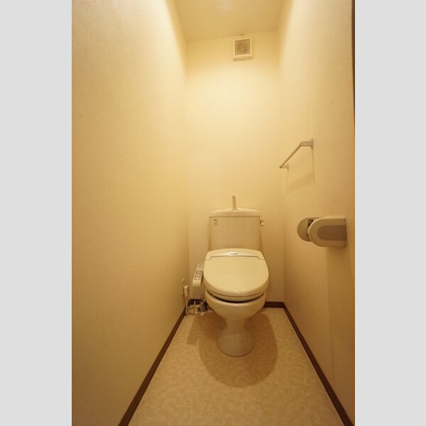 トイレ (温水洗浄便座)