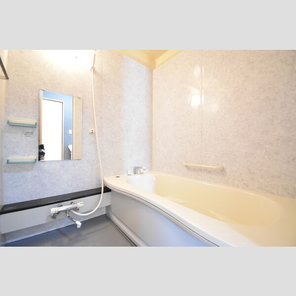 バス (浴室)