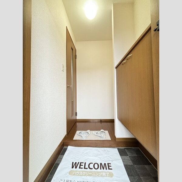 玄関 (玄関)