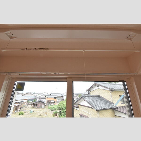 その他 (室内物干し)