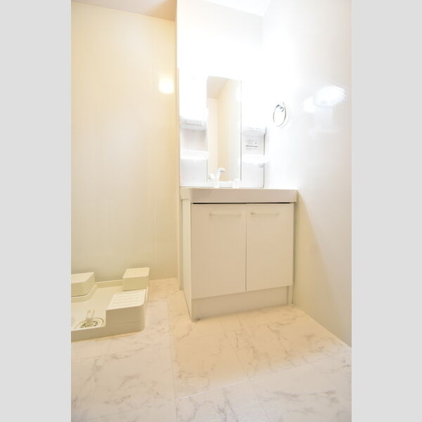 洗面所 (洗面室)