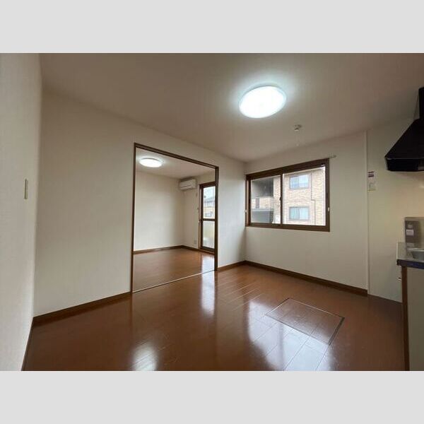 居室・リビング (DK)