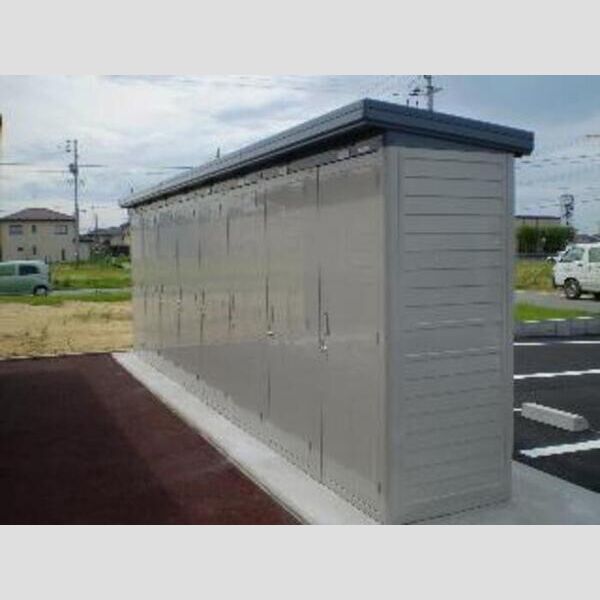 その他 (屋外物置)