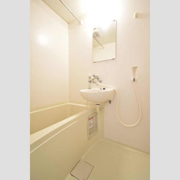 バス (2点ユニットバス)
