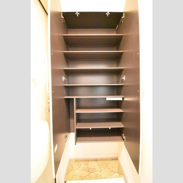 玄関 (シューズボックス)