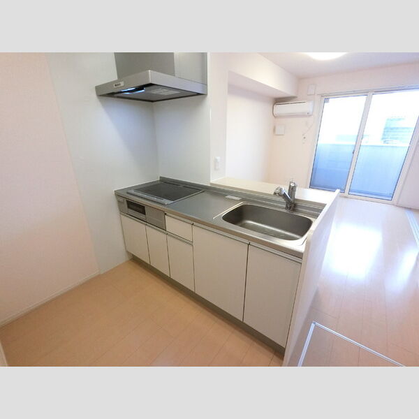 キッチン (キッチン)