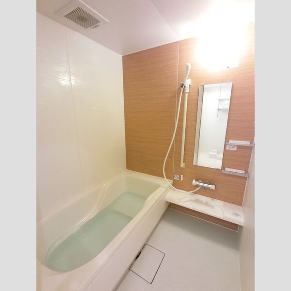 バス (浴室)