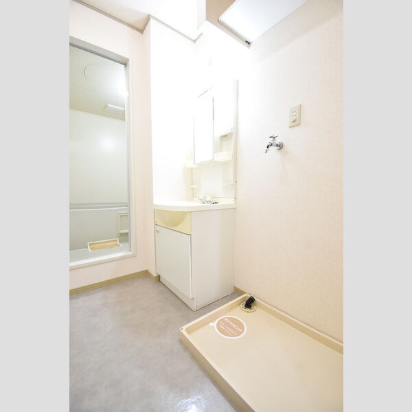 洗面所 (洗面室)