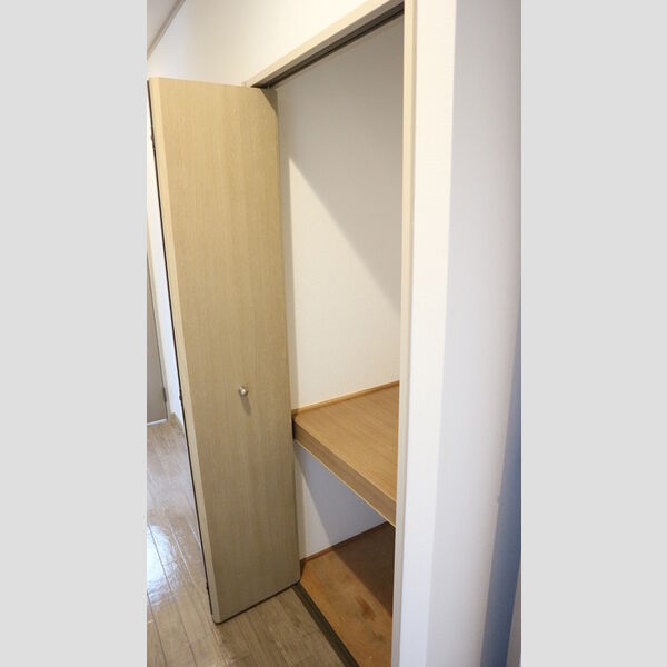 その他 (クローゼット)