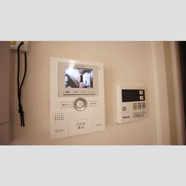その他設備 (モニター付きインターホン)