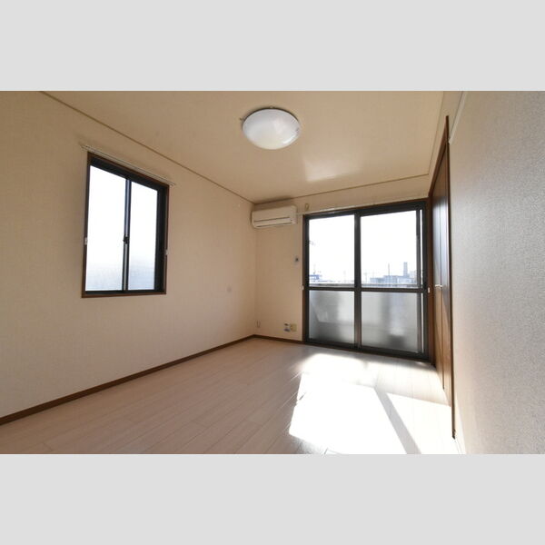 その他 (洋室①)