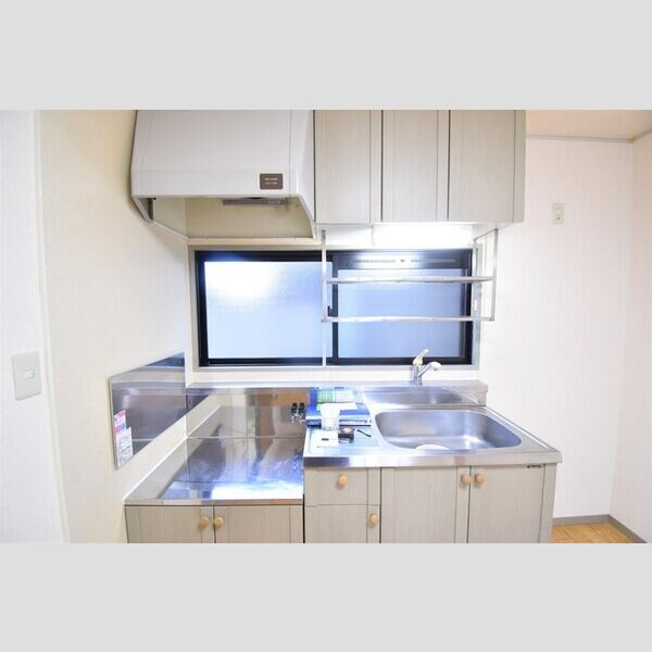 キッチン (キッチン)