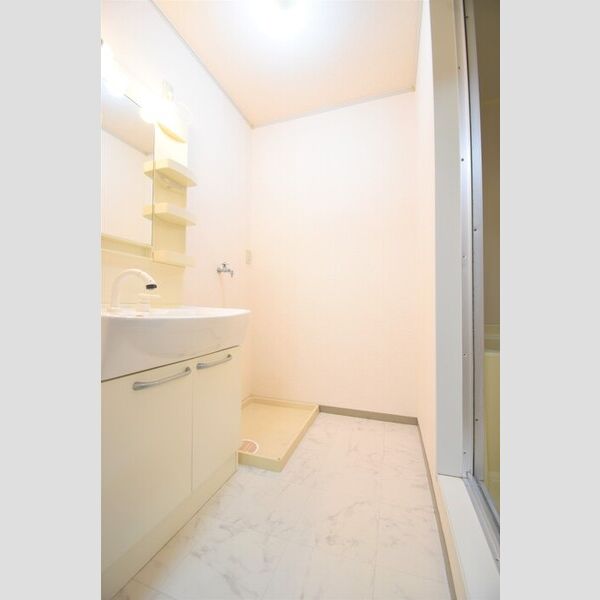 洗面所 (洗面室)