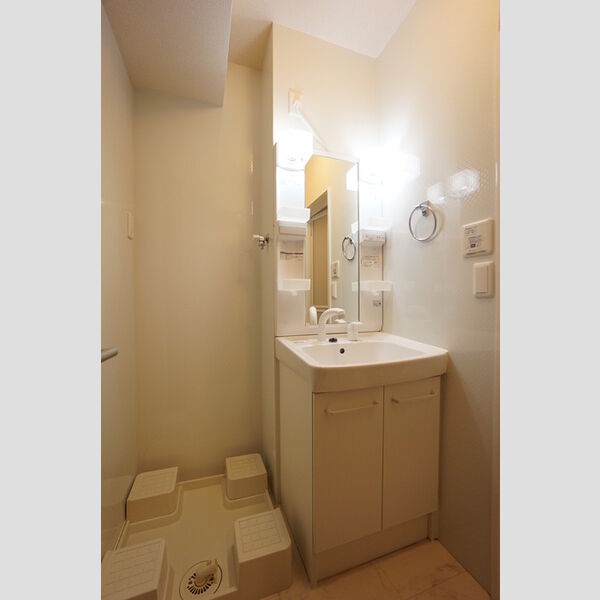 洗面所 (洗面室)