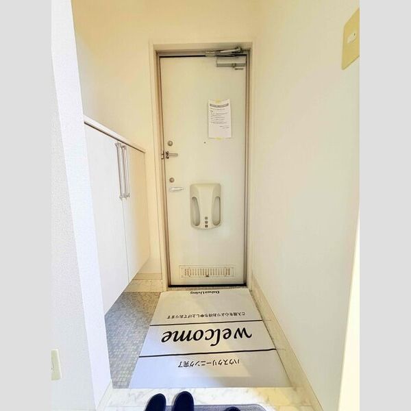 玄関 (玄関)