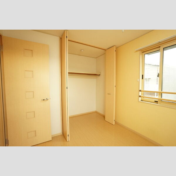 収納 (洋室②クローゼット)